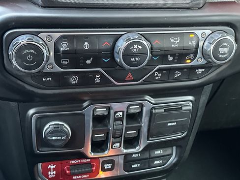 Used 2020 Jeep Wrangler Unlimited Rubicon image 18