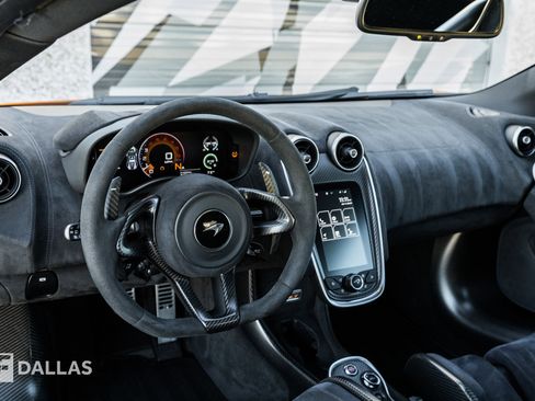 Used 2019 McLaren 600LT image 23