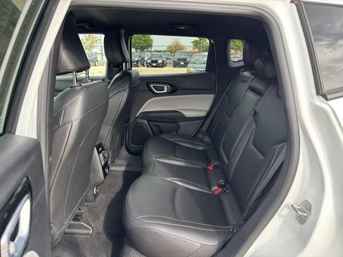 Used 2025 Jeep Compass Limited AWD/4WD image 26