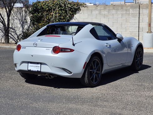 Used 2019 MAZDA MX-5 Miata RF Grand Touring image 7