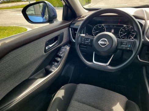 Certified 2023 Nissan Rogue SV AWD/4WD image 20