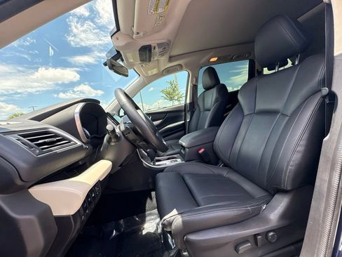 Used 2020 Subaru Ascent Limited w/ Technology Package AWD/4WD image 14