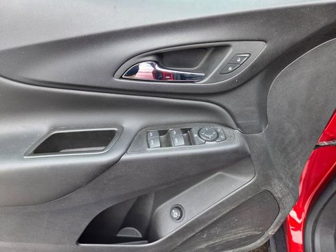 Used 2022 Chevrolet Equinox LT image 13