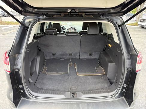 Used 2014 Ford Escape SE w/ SE Chrome Package image 24