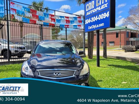 Used 2011 INFINITI G25 Journey w/ Moonroof Pkg image 2