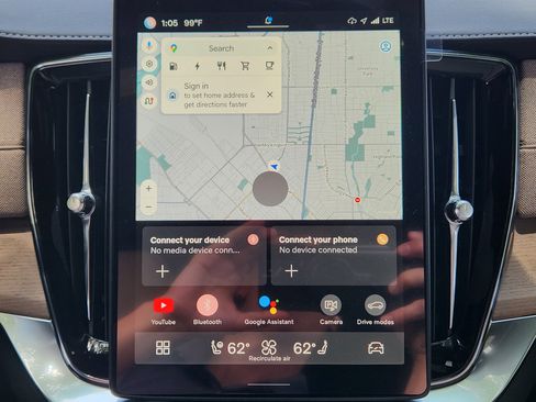 New 2025 Volvo XC90 T8 Plus w/ Protection Package Premier image 21