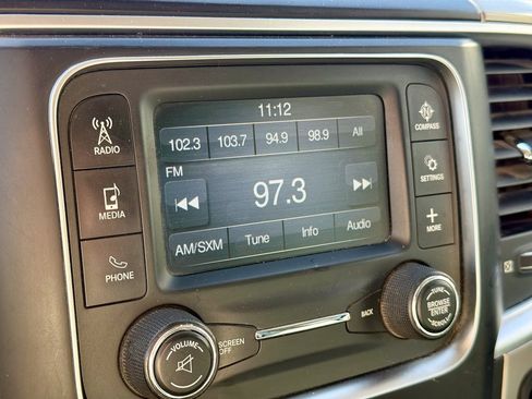 Used 2014 RAM 1500 Classic SLT image 19