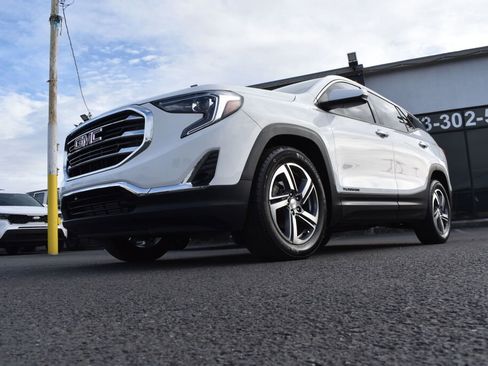 Used 2019 GMC Terrain SLT w/ Preferred Package image 8