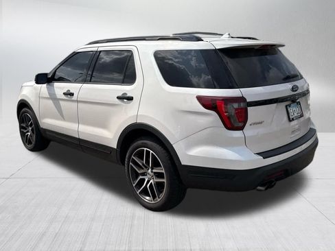 Used 2019 Ford Explorer Sport w/ Ford Safe & Smart Package AWD/4WD image 3