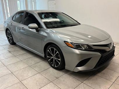 Used 2018 Toyota Camry SE