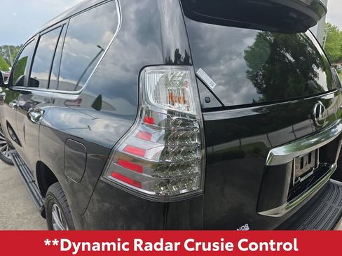 Used 2021 Lexus GX 460 Luxury w/ Accessory Package AWD/4WD image 8