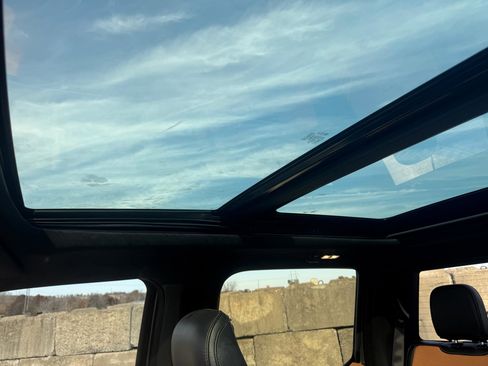 Used 2017 Ford F150 Limited w/ Trailer Tow Package image 19