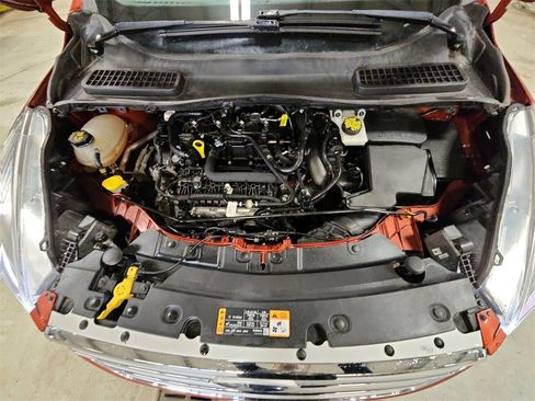 Used 2019 Ford Escape SEL image 27