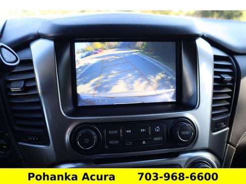 Used 2018 Chevrolet Suburban LT w/ Luxury Package image 15