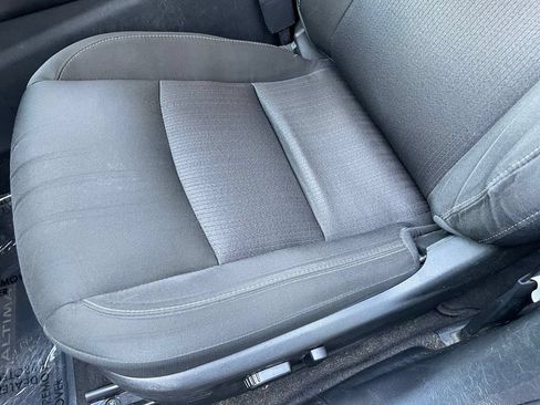 Used 2023 Nissan Altima 2.5 SV FWD image 24