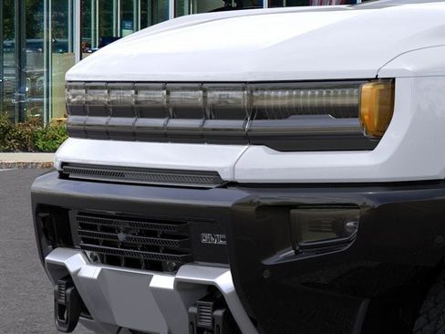 New 2025 GMC Hummer EV 2X image 13