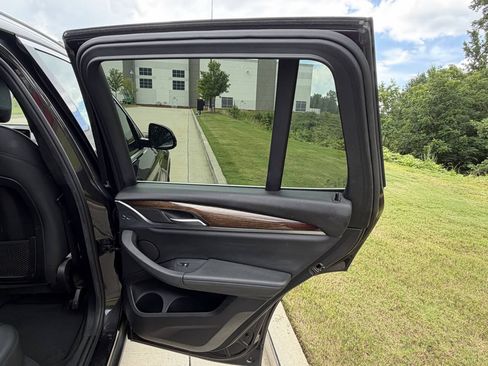 Used 2019 BMW X3 sDrive30i w/ Driving Assistance Package RWD image 17