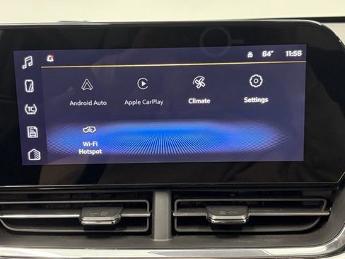 Used 2025 Chevrolet Trax LT image 19