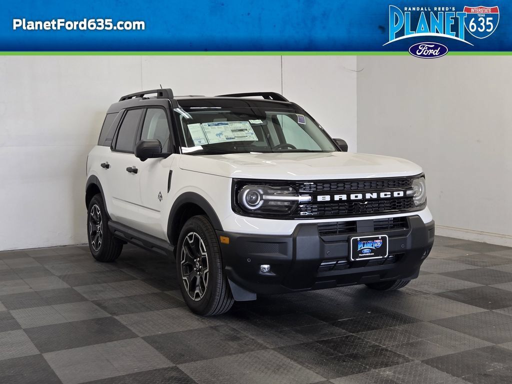 New 2026 Ford Bronco Sport Outer Banks w/ Outer Banks Tech Package+ AWD/4WD image 2