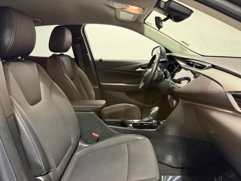 Used 2021 Buick Encore GX Preferred w/ Cold Weather Comfort Package FWD image 26