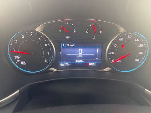 Used 2024 Chevrolet Equinox LT FWD image 4