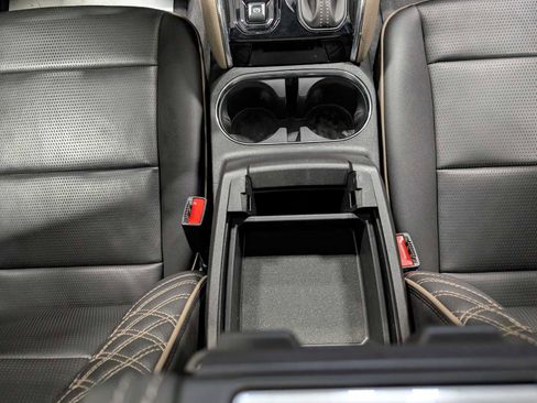 Certified 2023 GMC Canyon Denali image 21