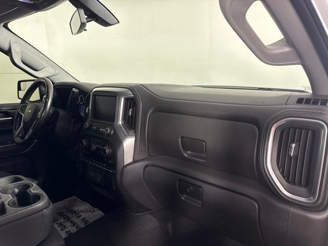 Used 2019 Chevrolet Silverado 1500 LT w/ All-Star Edition AWD/4WD image 33
