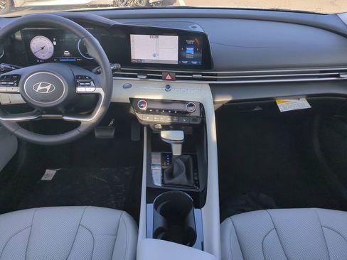 New 2026 Hyundai Elantra Limited image 16