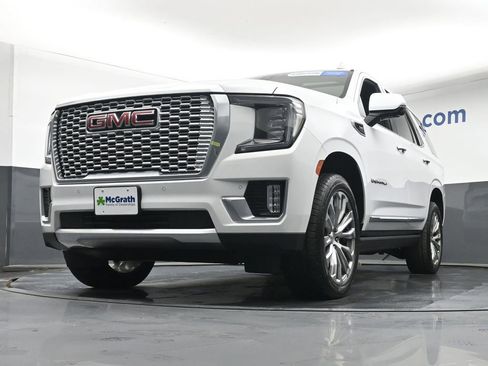 Used 2021 GMC Yukon Denali AWD/4WD image 6