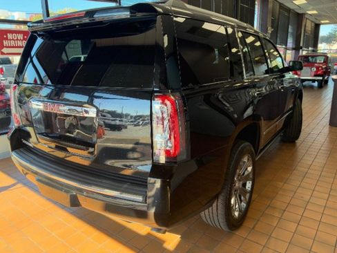 Used 2017 GMC Yukon Denali w/ Open Road Package image 7