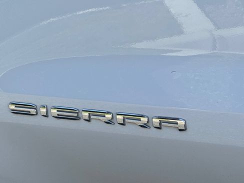 Certified 2024 GMC Sierra 1500 Pro RWD image 26