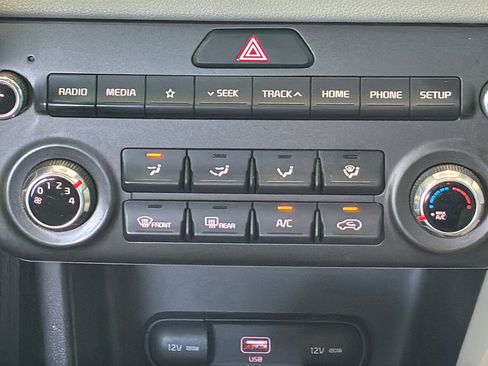 Used 2020 Kia Sportage LX FWD image 30