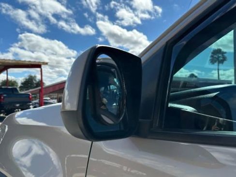 Used 2021 Chevrolet Colorado ZR2 image 40