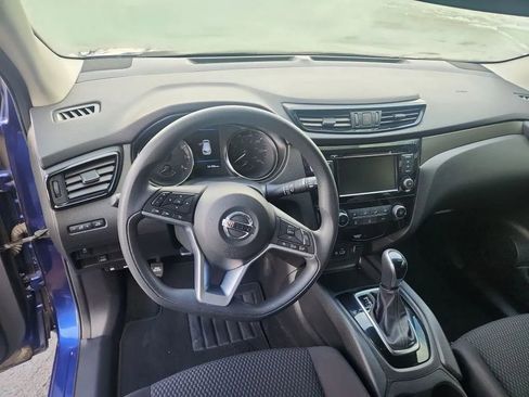 Used 2019 Nissan Rogue Sport S image 4