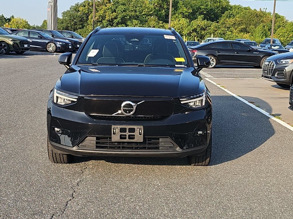 Used 2023 Volvo XC40 Recharge Plus AWD/4WD image 17
