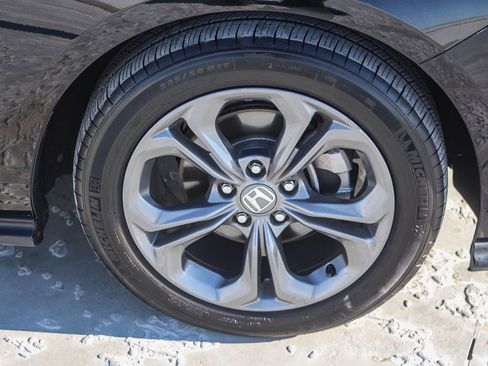 Certified 2024 Honda Accord EX image 10