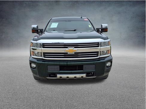 Used 2015 Chevrolet Silverado 2500 High Country w/ Duramax Plus Package AWD/4WD image 2