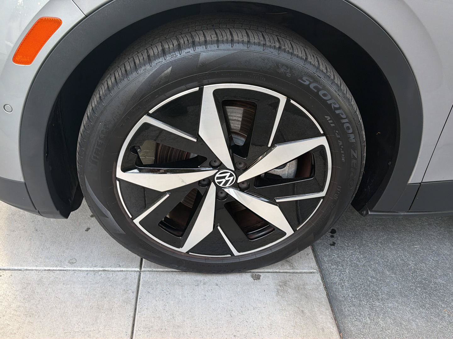Certified 2023 Volkswagen ID.4 Pro RWD image 9