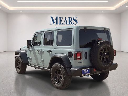 Used 2023 Jeep Wrangler Unlimited w/ Sun & Screen Package AWD/4WD image 3