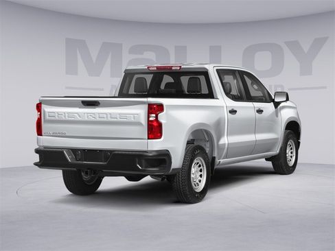 Used 2023 Chevrolet Silverado 1500 RST w/ Z71 Off-Road Package image 3