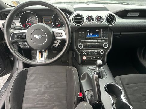 Certified 2017 Ford Mustang GT w/ GT Performance Package image 17