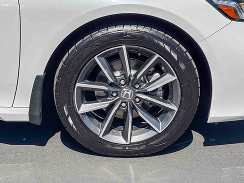 Used 2022 Honda Accord EX-L image 9