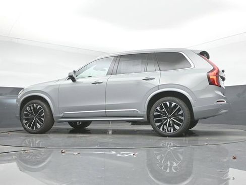 New 2026 Volvo XC90 B6 Plus w/ Protection Package Premier image 42