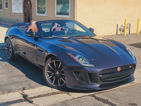 Used 2016 Jaguar F-TYPE S image 21