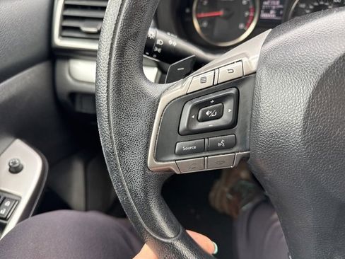 Used 2015 Subaru Impreza 2.0i Premium image 18