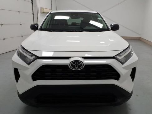 Used 2024 Toyota RAV4 LE FWD image 8