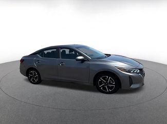 Used 2025 Nissan Sentra SV FWD video 2