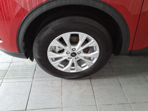 Used 2025 Ford Escape Active image 9