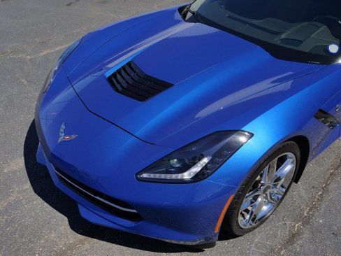Used 2015 Chevrolet Corvette Stingray Coupe w/ 2LT Preferred Equipment Group RWD image 13
