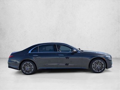 Used 2024 Mercedes-Benz S 580 4MATIC Sedan image 4